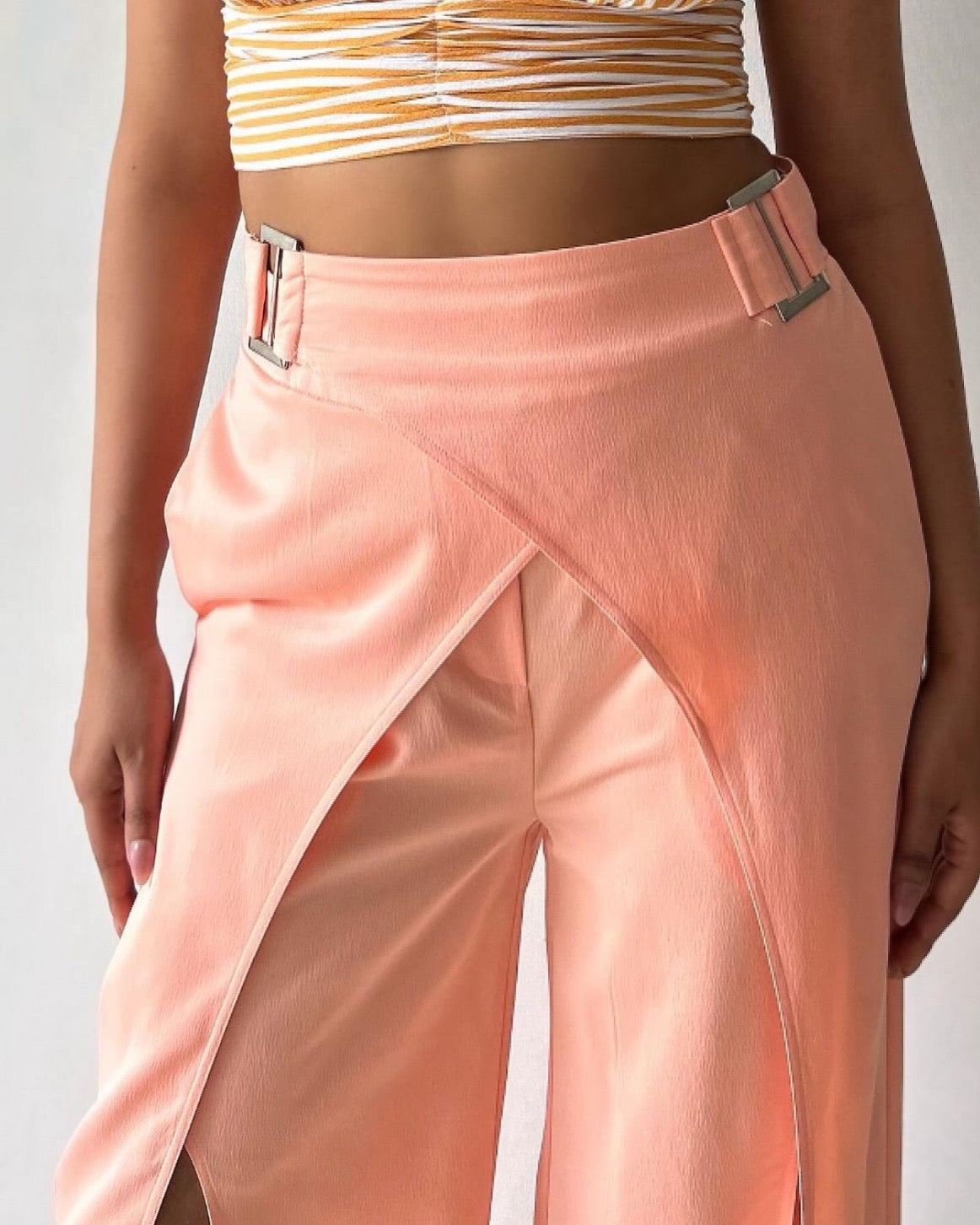 Trousers with slits