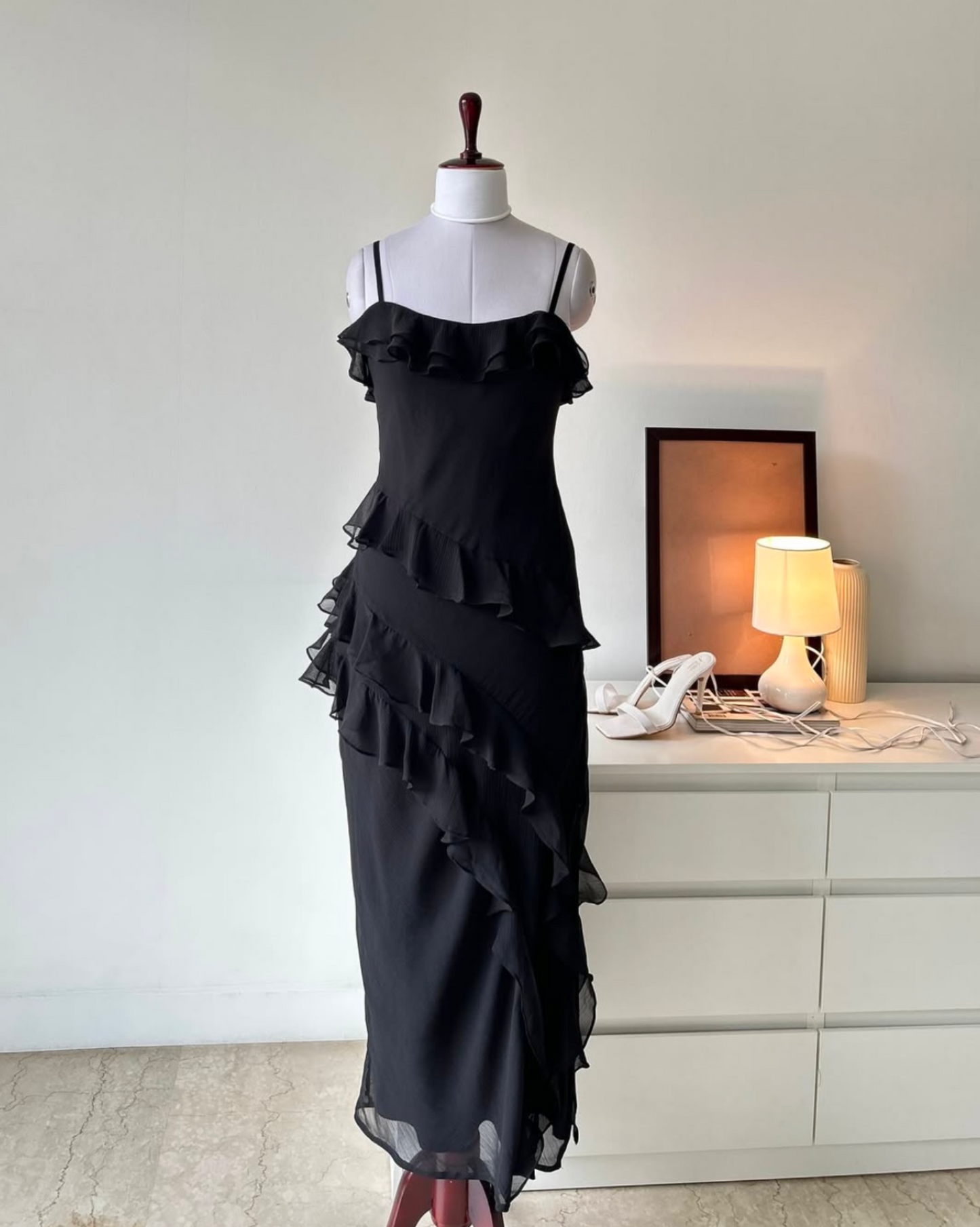 Black Frills Dress by 
N e v e r F u l l y D r e s s e d🌹