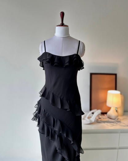 Black Frills Dress by 
N e v e r F u l l y D r e s s e d🌹