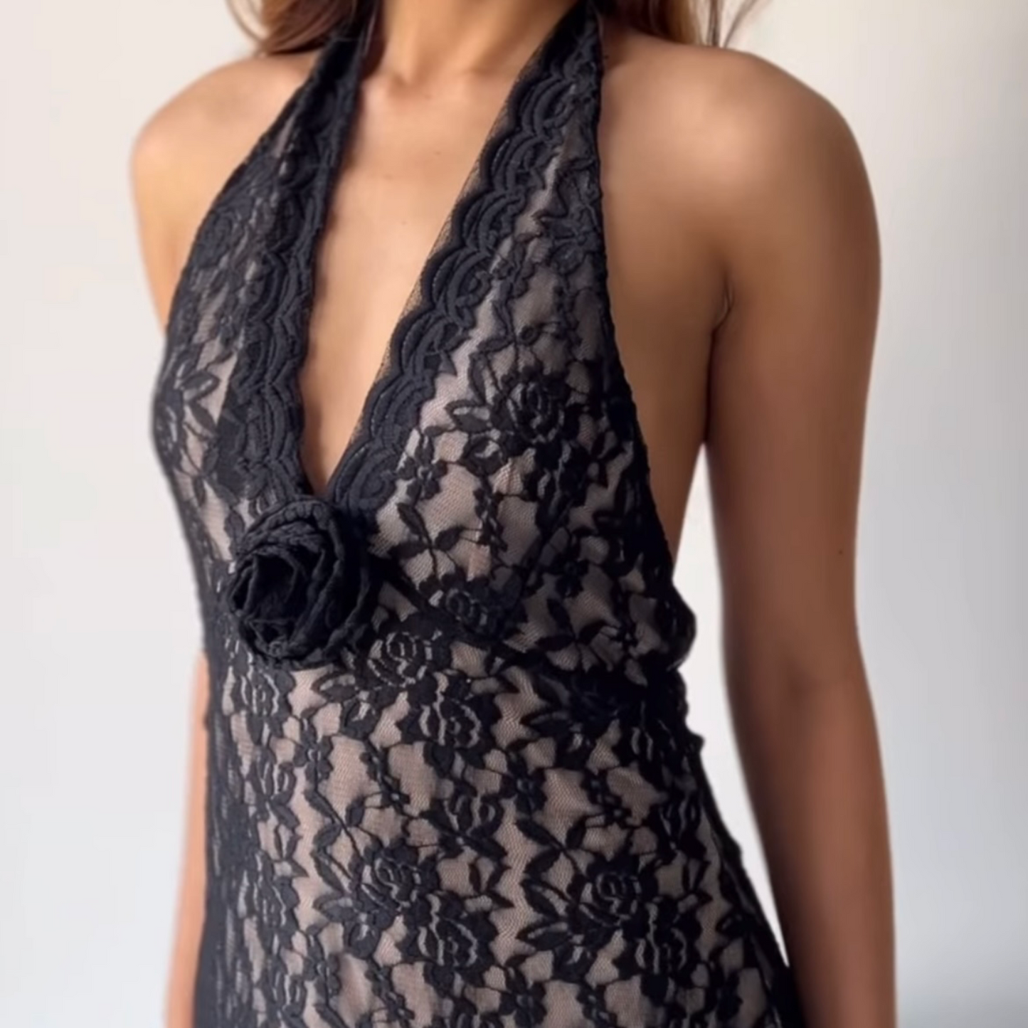 Beautiful Dress in Lace & Lining