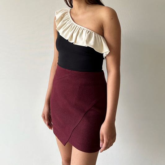 High waisted Vintage Skirt in Rich Maroon