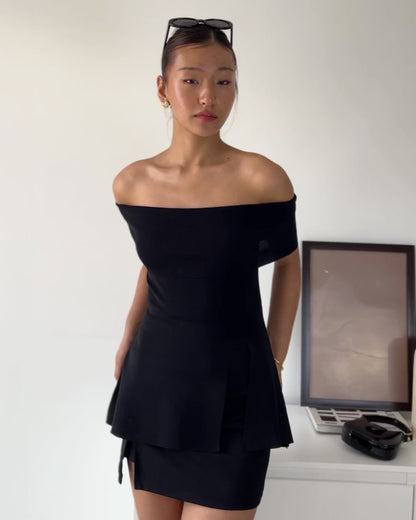 The Sabrina Top in Black